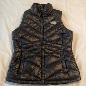 North face vest! Size medium!
